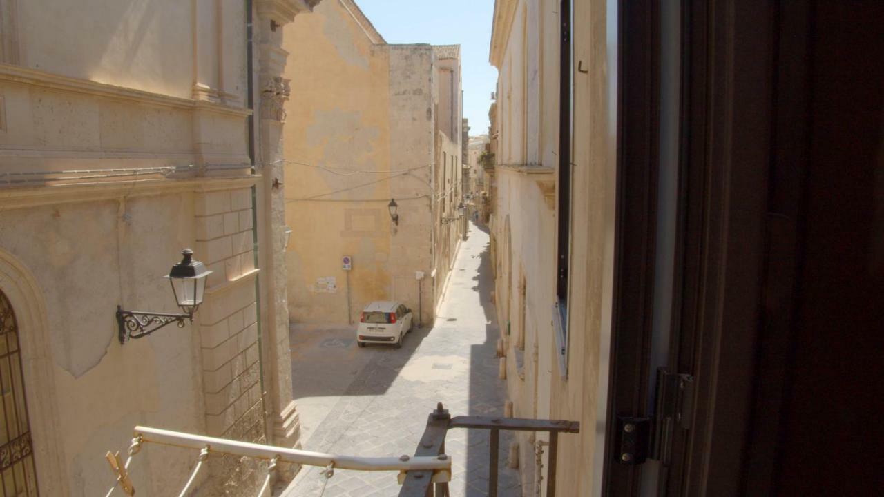 Ortigia Casa Flora Syracuse